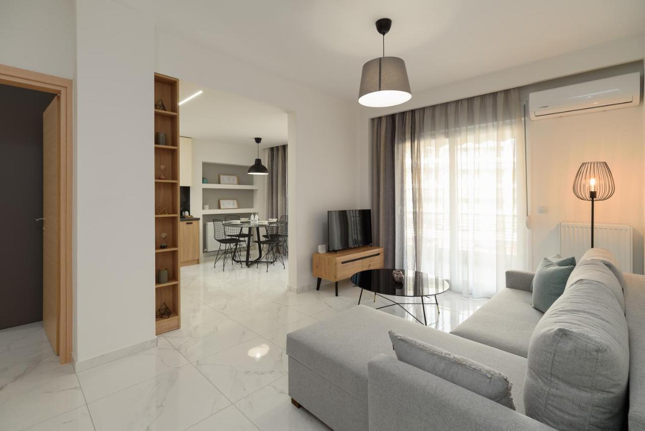 Twin Superior Suites Thessaloniki Exterior photo