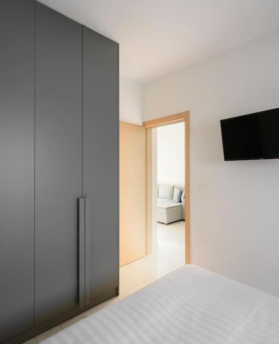 Twin Superior Suites Thessaloniki Exterior photo