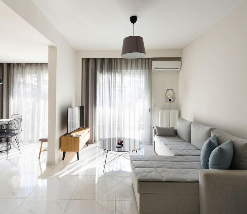 Twin Superior Suites Thessaloniki Exterior photo